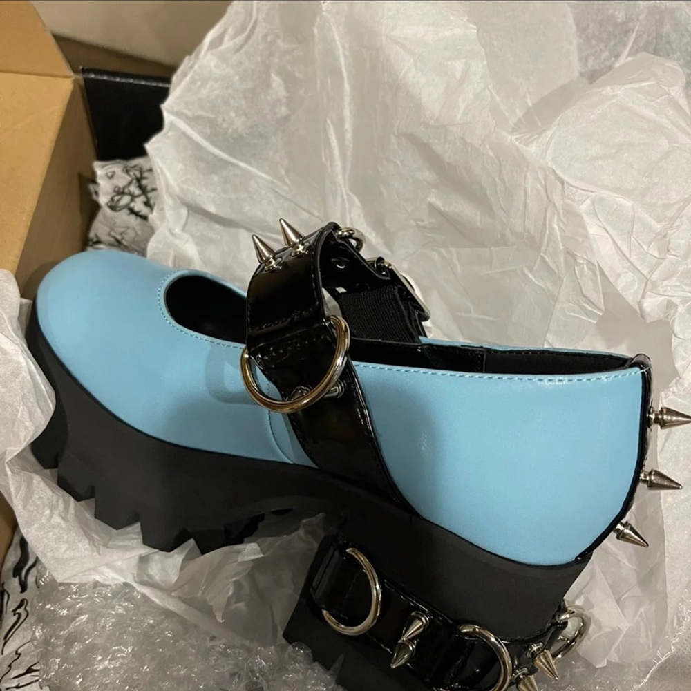 Current Mood
END OF PRETEND TWO TONE MARY JANES